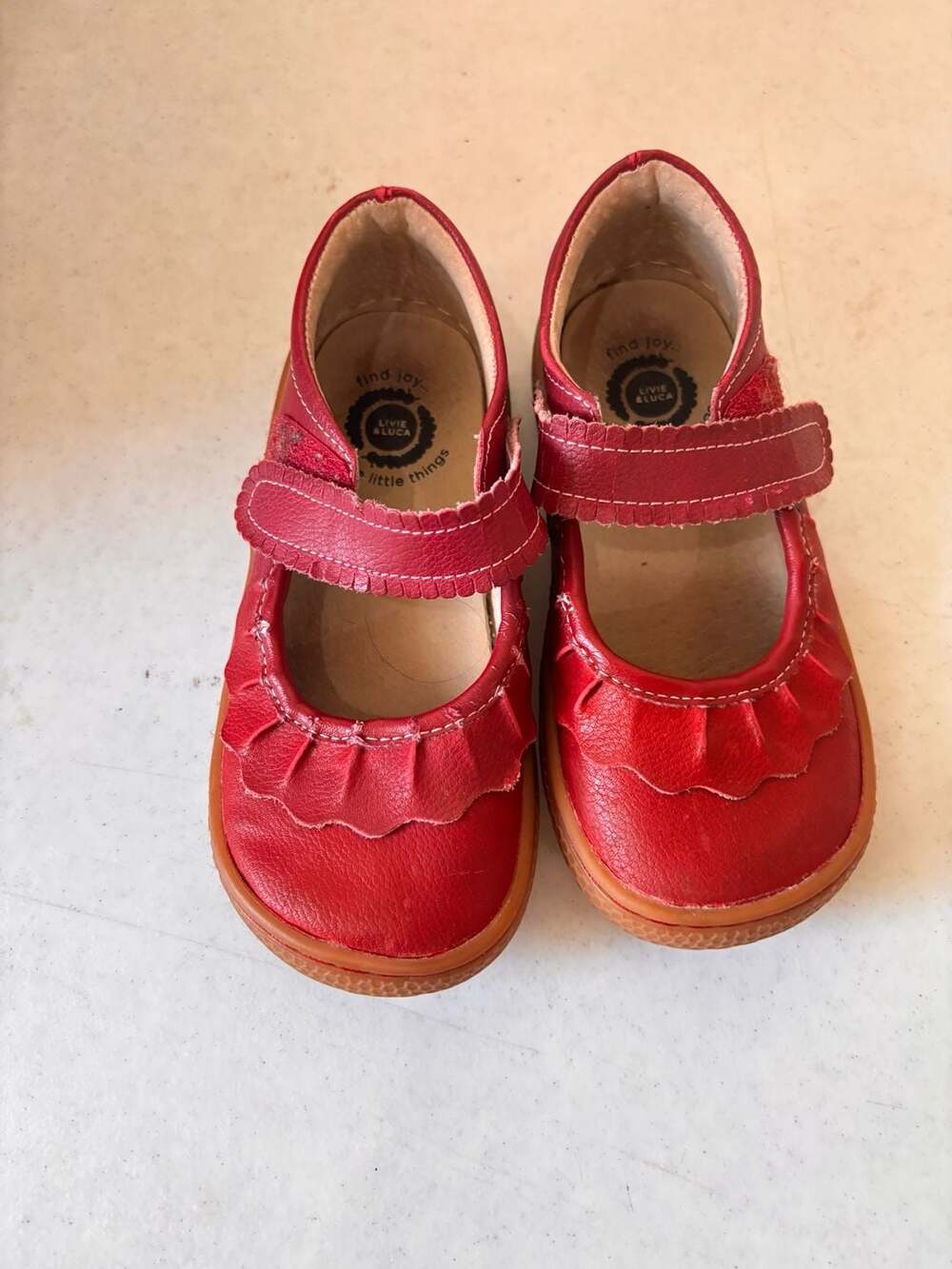 Livie & Luca Scarlet Ruche Ruffled Leather Mary Jane Shoes Size 10